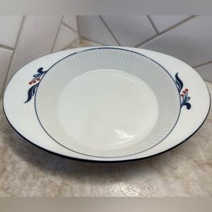 Vintage Dansk Bistro Maribo Oval Au Gratin Baking Serving Dish fluted white blue
